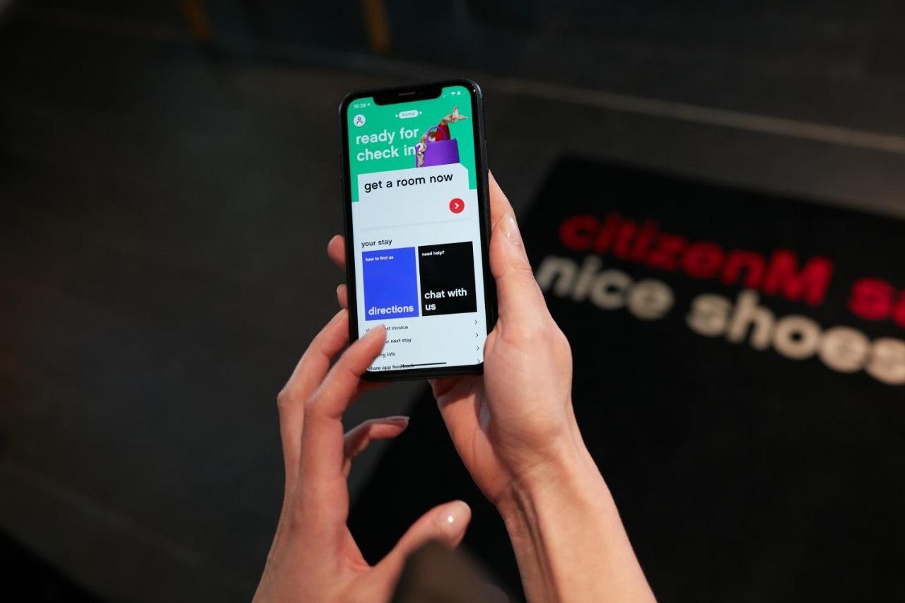 Hotel Citizenm Paris Charles De Gaulle Airport Le Mesnil-Amelot Esterno foto CitizenM app