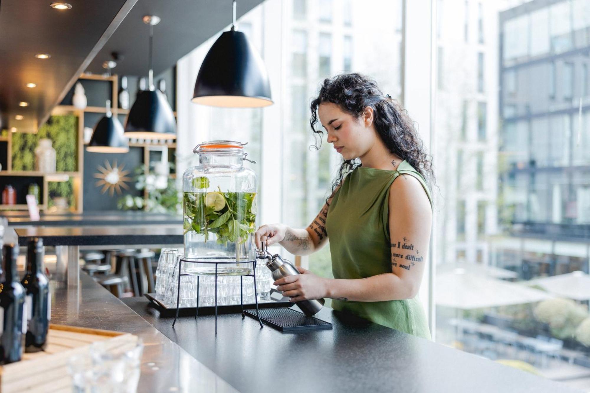 Hotel Citizenm Paris Charles De Gaulle Airport Le Mesnil-Amelot Esterno foto