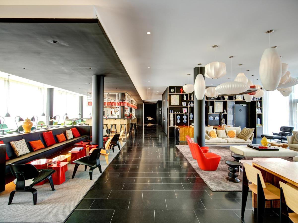 Hotel Citizenm Paris Charles De Gaulle Airport Le Mesnil-Amelot Esterno foto Interior of the hotel